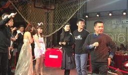 新浪娱乐最新爆料新闻,明星恋情大揭秘，真相令人震惊！